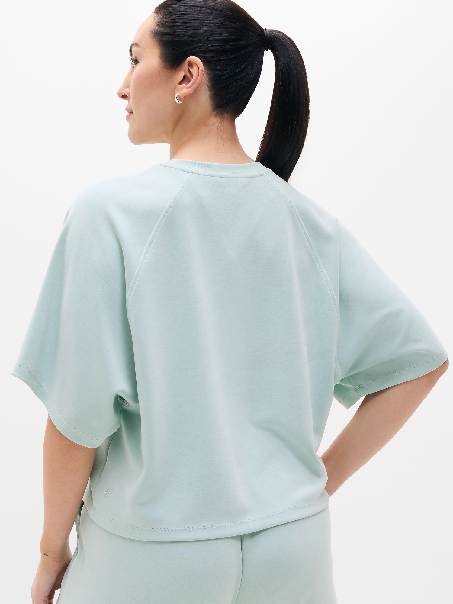 Athleta Seasoft Tee - Green (Current)