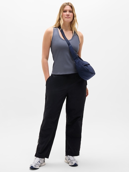 Image number 5 showing, Signature Rib Scoop Tank