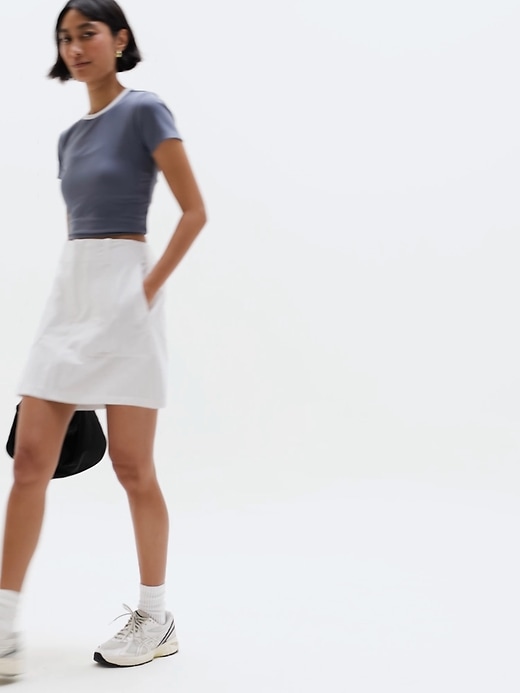 Micro jupe ceinturée en similicuir gris pierre | FR Micro jupe ceinturée en similicuir gris pierre | FR