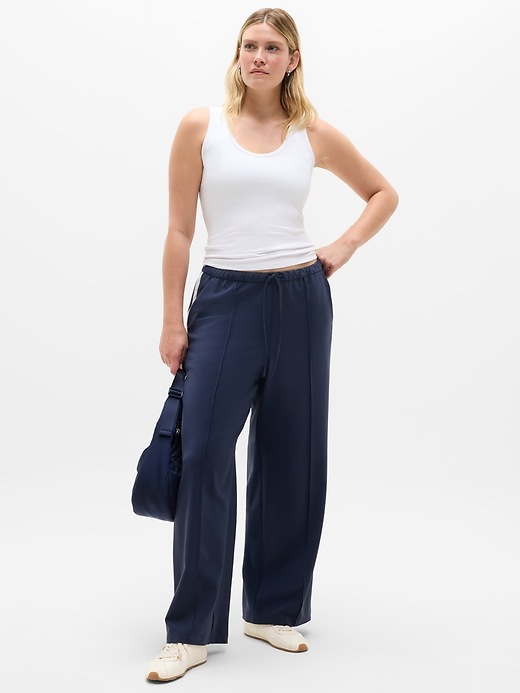 Image number 5 showing, Signature Rib Scoop Tank