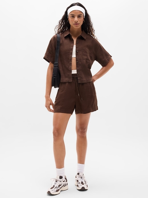 Image number 2 showing, Retreat Linen Short Sleeve Shirt