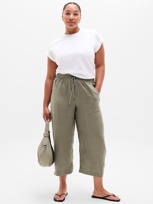 Image number 5 showing, Retreat Linen Easy Barrel Crop Pant