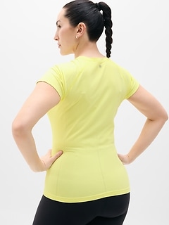 Athleta Momentum Flex Tee - Yellow (Spark)
