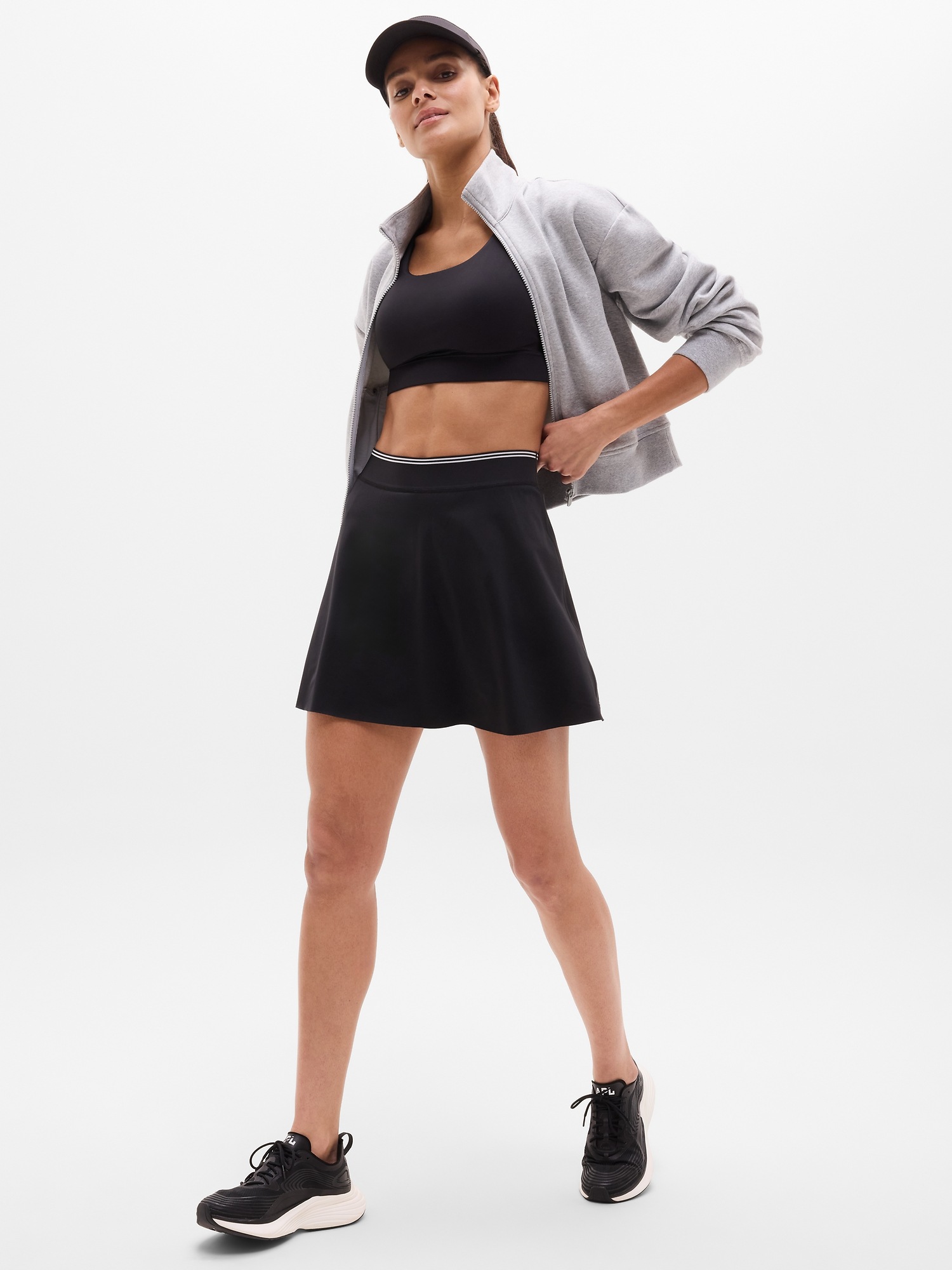 Женская юбка-шорты Athleta Ace A-Line Tipped 15.5" Skort, цвет: Чёрный / Белый — фото 2
