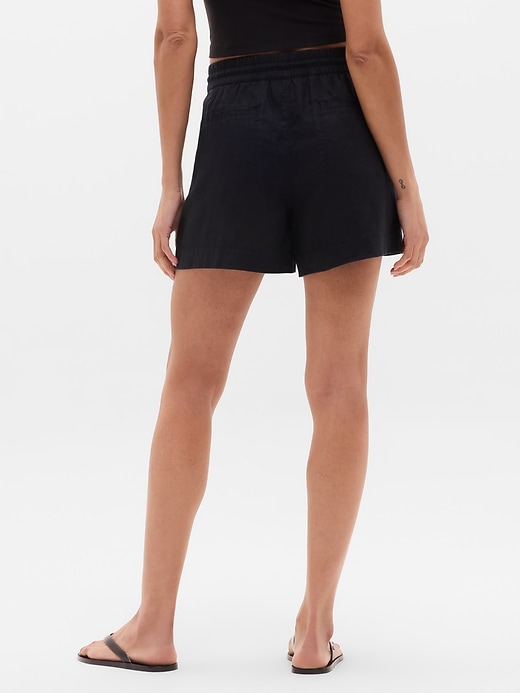 Image number 3 showing, Retreat Linen Mid Rise 4" Short