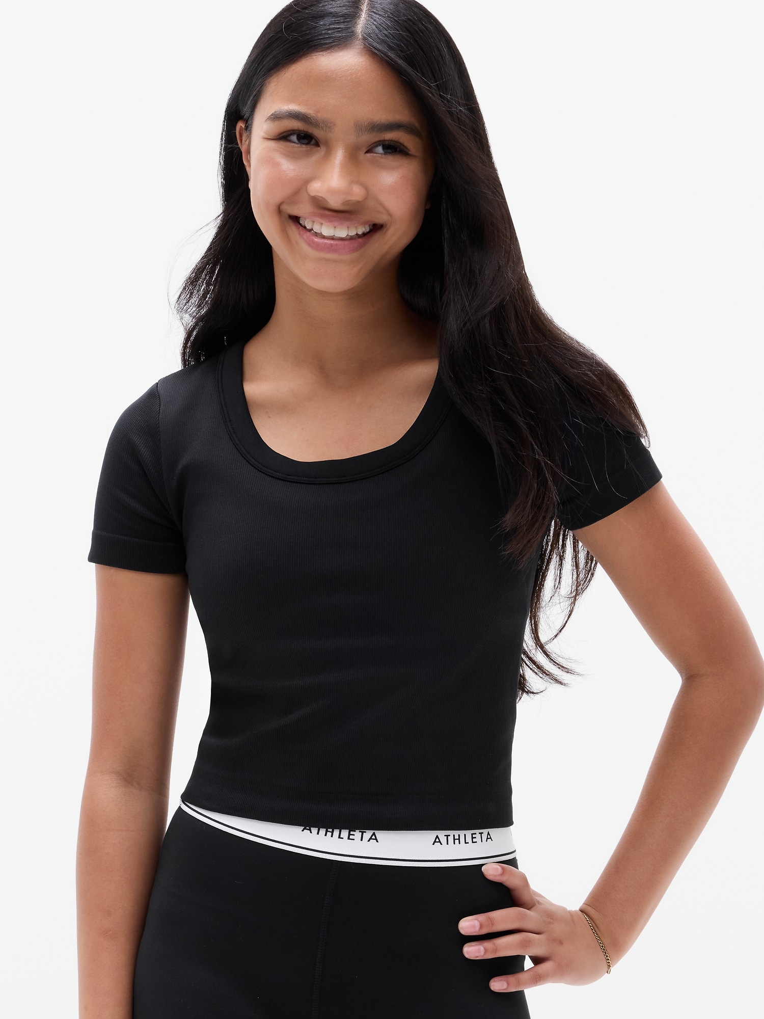 Футболка Athleta Rise Above Rib Scoop для девочек, цвет: Чёрный