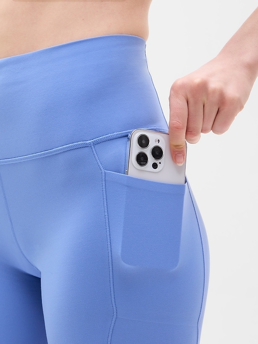 Image number 4 showing, Salutation Stash High Rise 7" Short