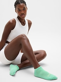 Image number 2 showing, Athleta High Performance Ankle Sock 3-Pack