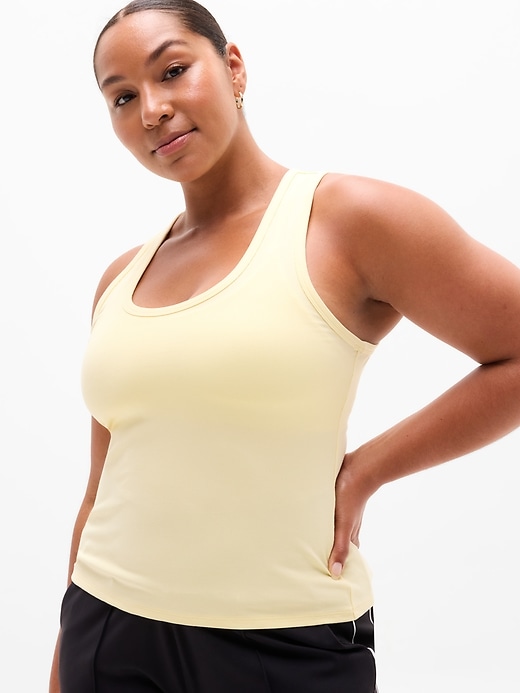 Image number 1 showing, Signature Rib Scoop Tank