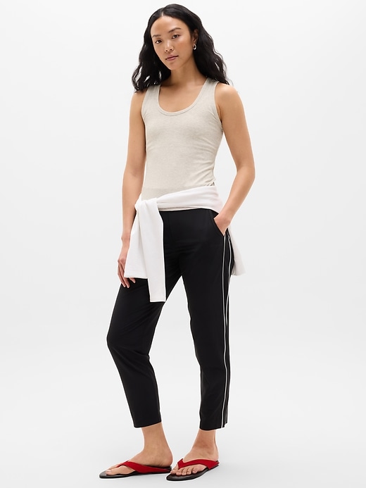 Image number 4 showing, Signature Rib Scoop Tank