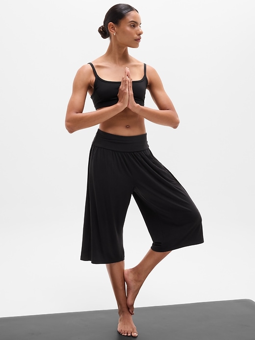 Image number 2 showing, Dream Drape Mid Rise Crop Pant
