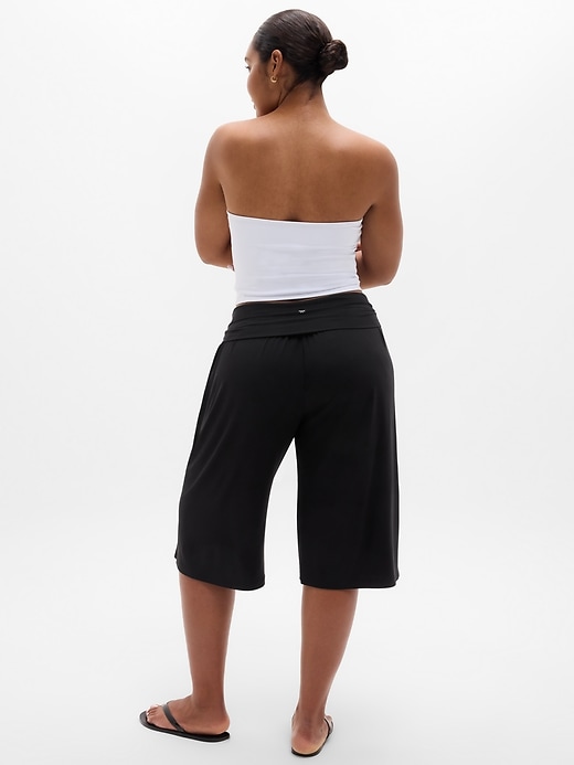 Image number 6 showing, Dream Drape Mid Rise Crop Pant