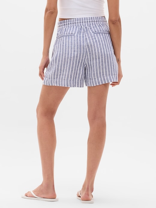 Image number 3 showing, Retreat Linen Mid Rise 4" Short