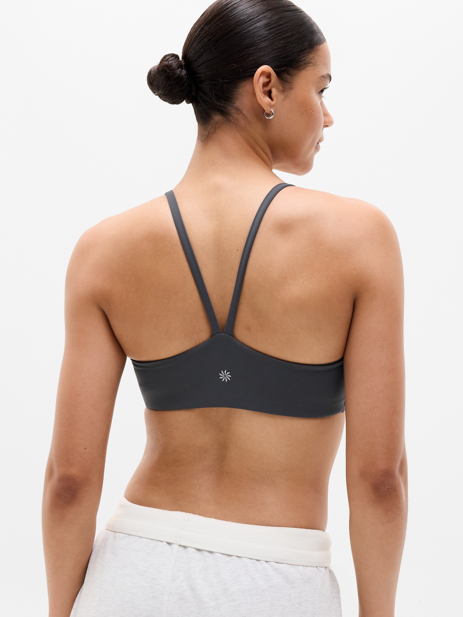 Спортивное бра Transcend A-C — Athleta, цвет: Пепельный — фото 3
