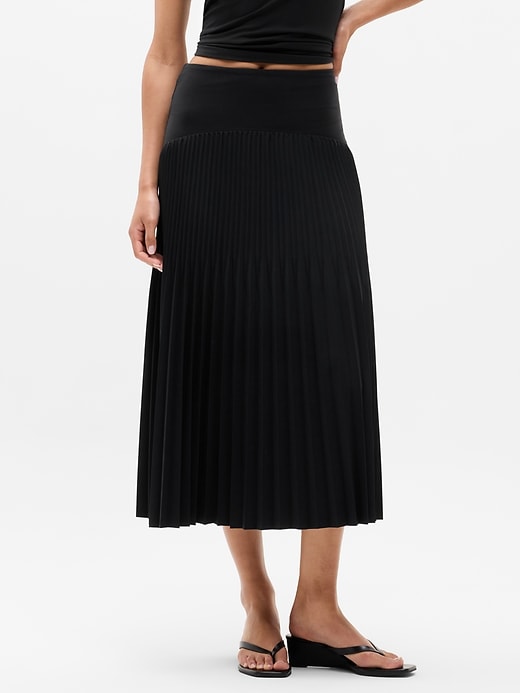 Image number 2 showing, Featherweight Plissé Midi Skirt