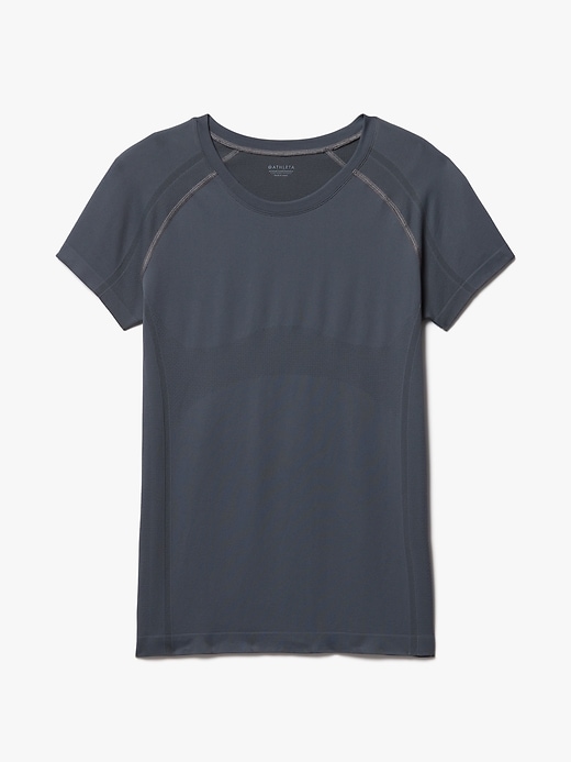 Image number 7 showing, Momentum Flex Tee