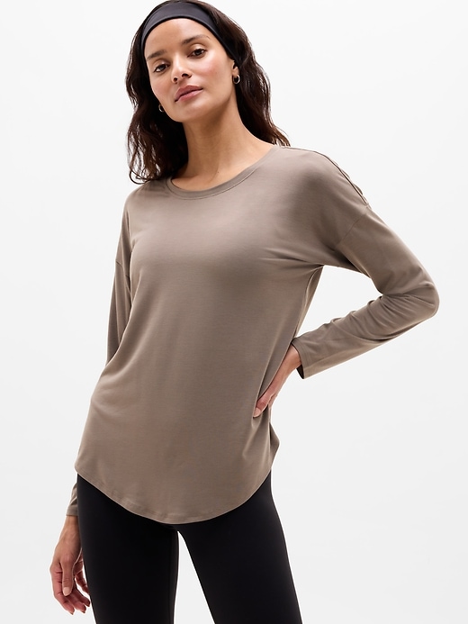 Image number 1 showing, Move With Ease Top