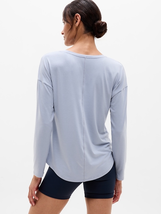 Image number 3 showing, Move With Ease Top