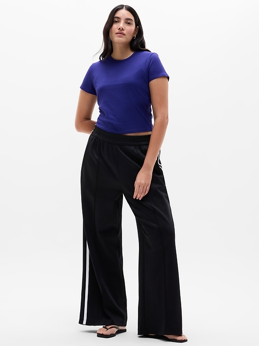 Image number 5 showing, Signature Rib Crop Tee