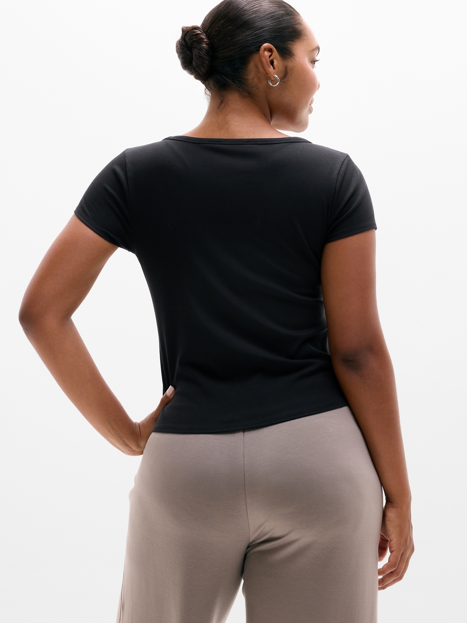 Signature Rib Scoop Tee