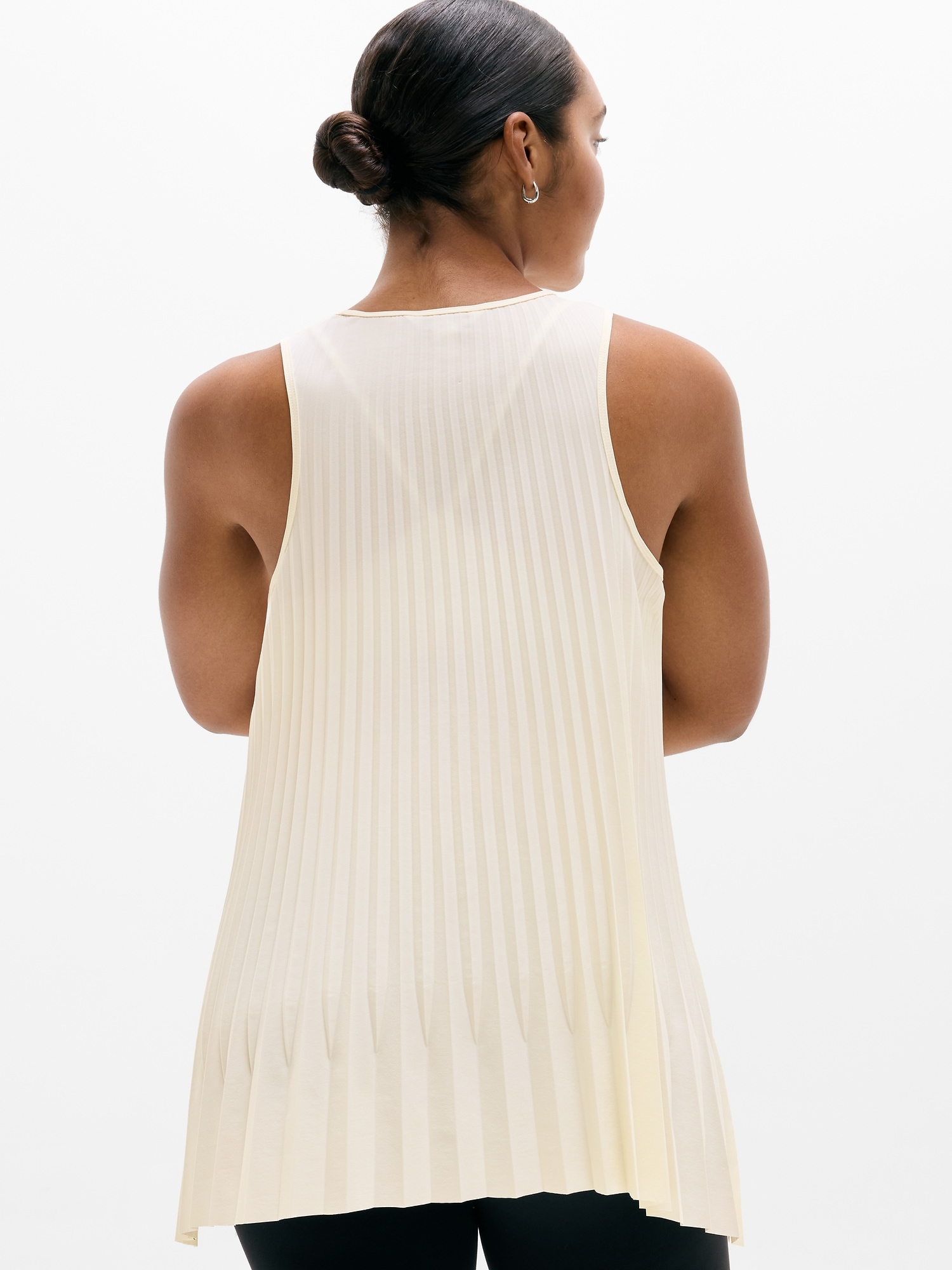 Featherweight Plissé Tank