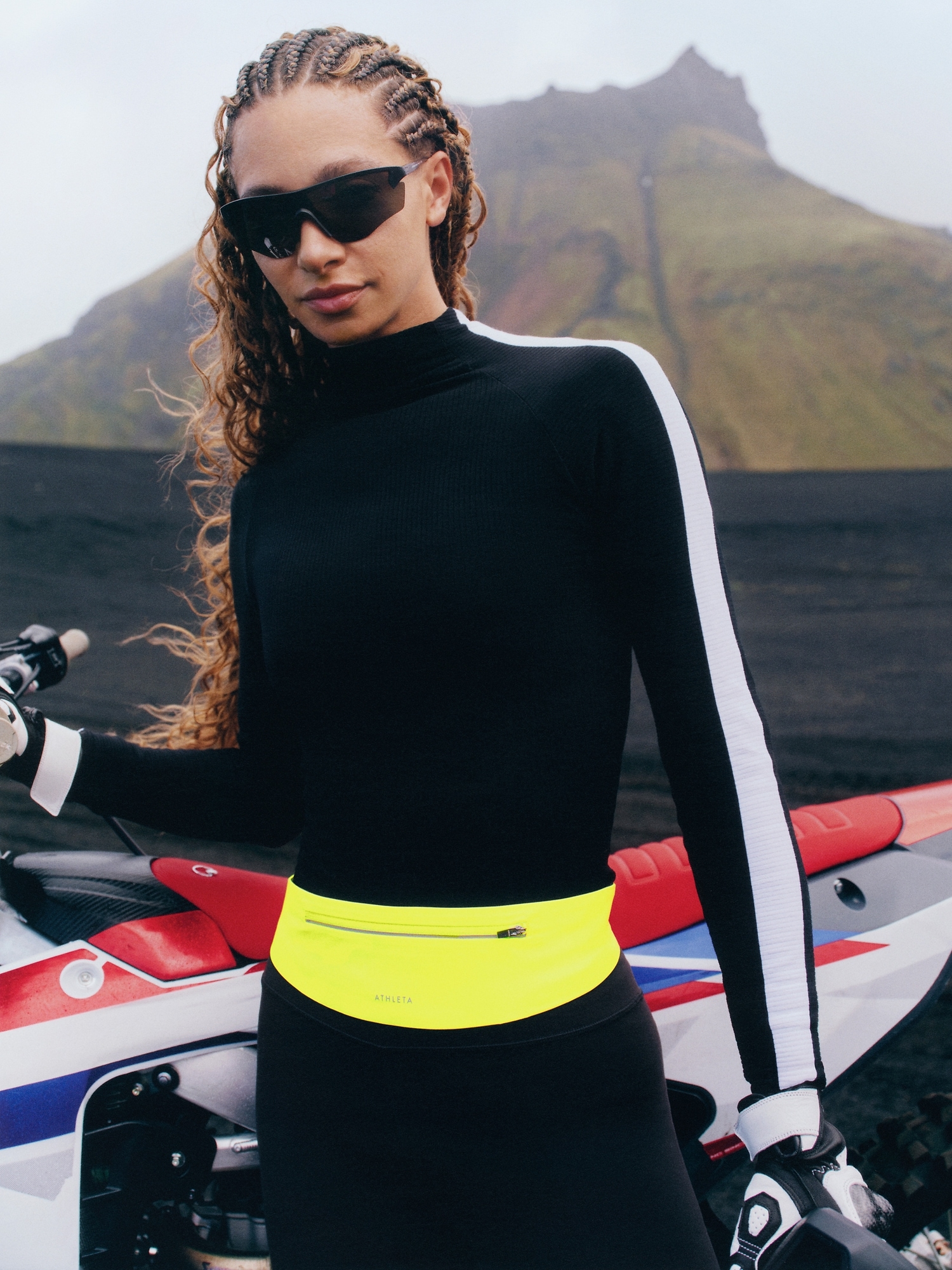 Renew Seamless Mock Neck Top