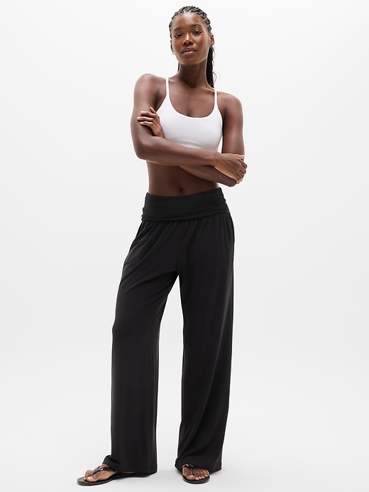 Dream Drape Mid Rise Pant | Athleta