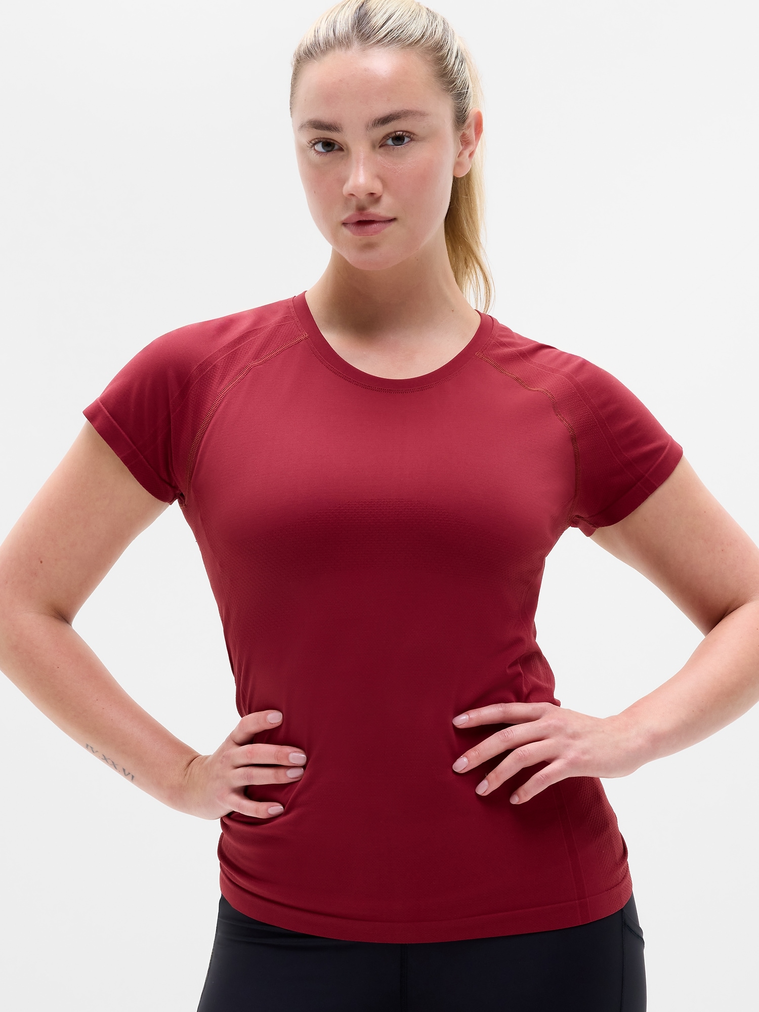 Momentum Flex Tee