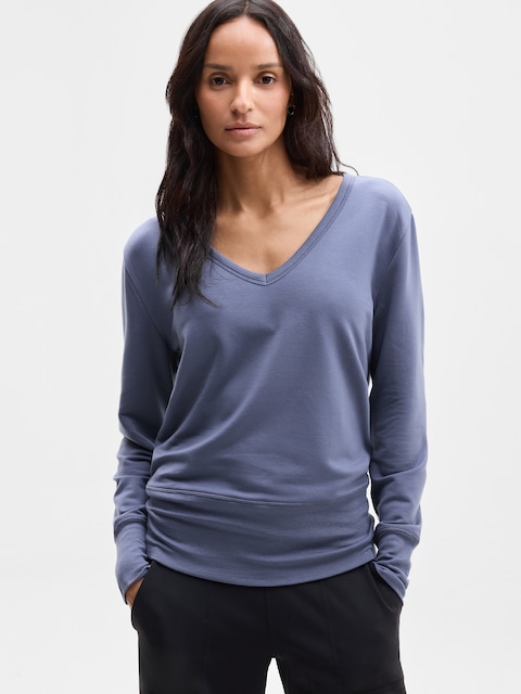 Coaster Luxe V-Neck Sweatshirt