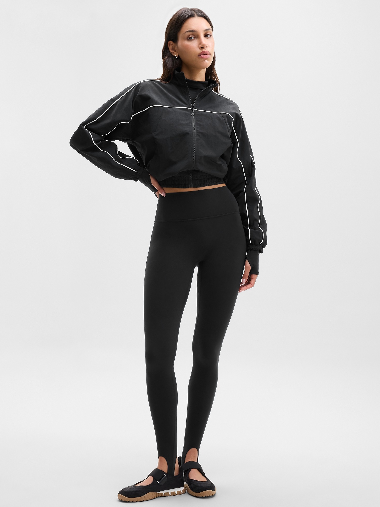 Женская куртка Athleta On The Move Track, цвет: Чёрный / Белый — фото 2