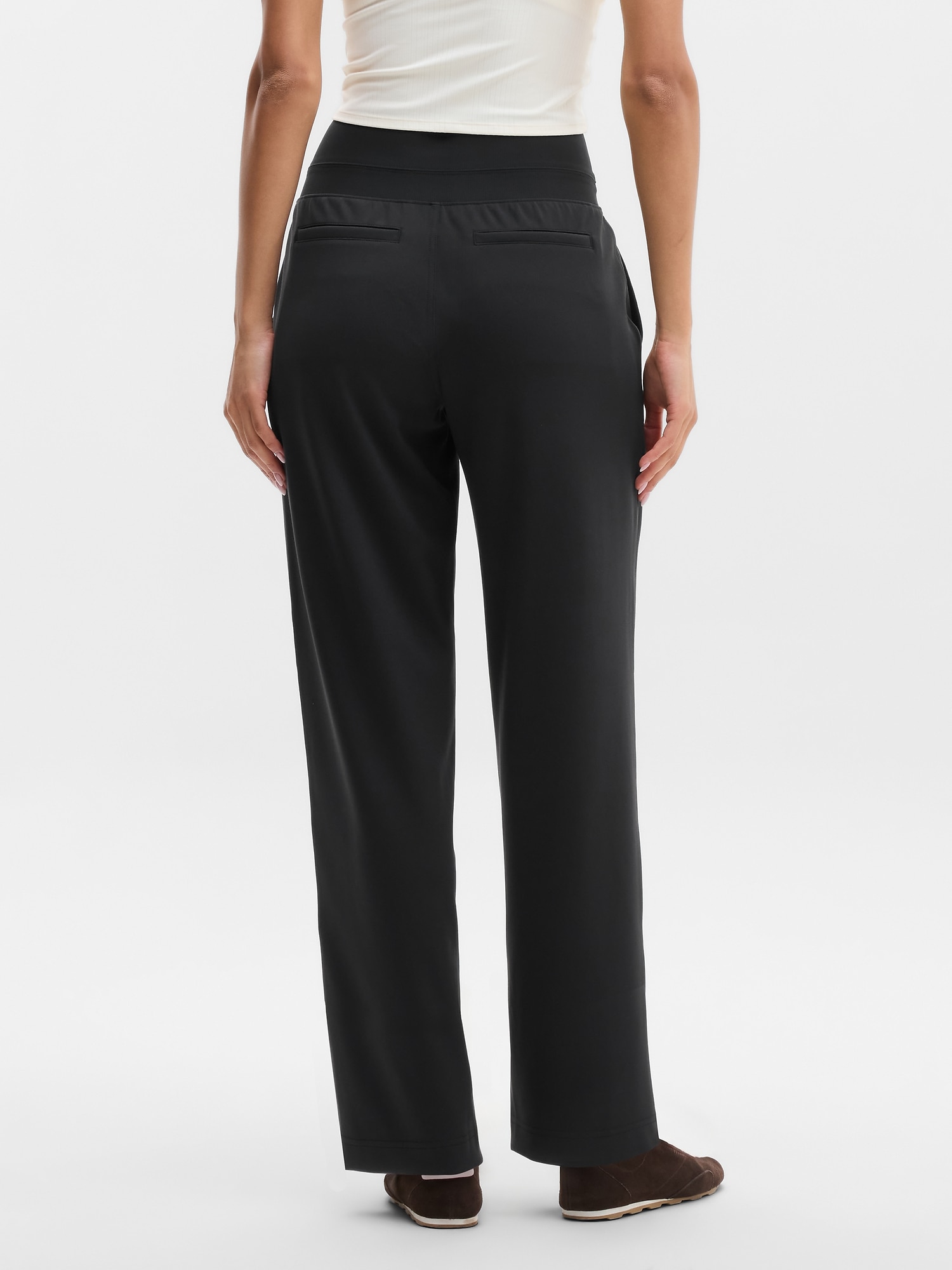 Venice Straight Leg Pant