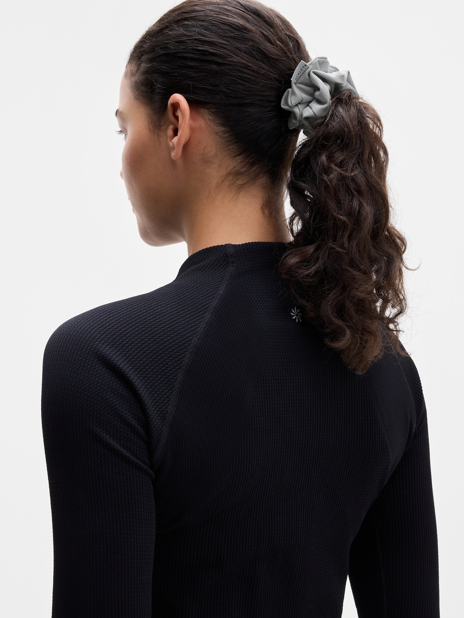 Женские аксессуары для волос Athleta Reflective Scrunchie, цвет: Светоотражающий