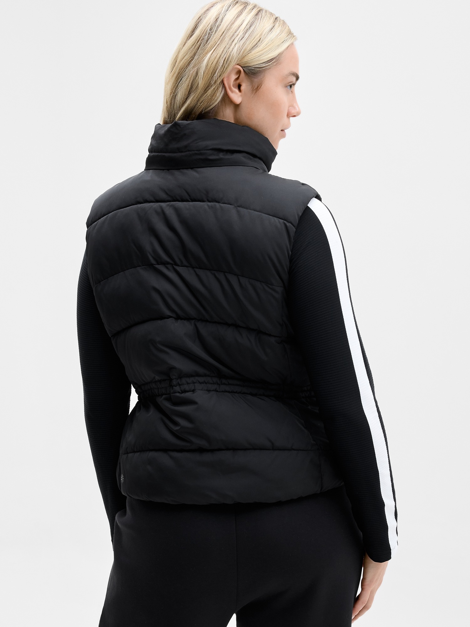 Женский жилет Athleta Elemental Puffer, цвет: Чёрный — фото 5
